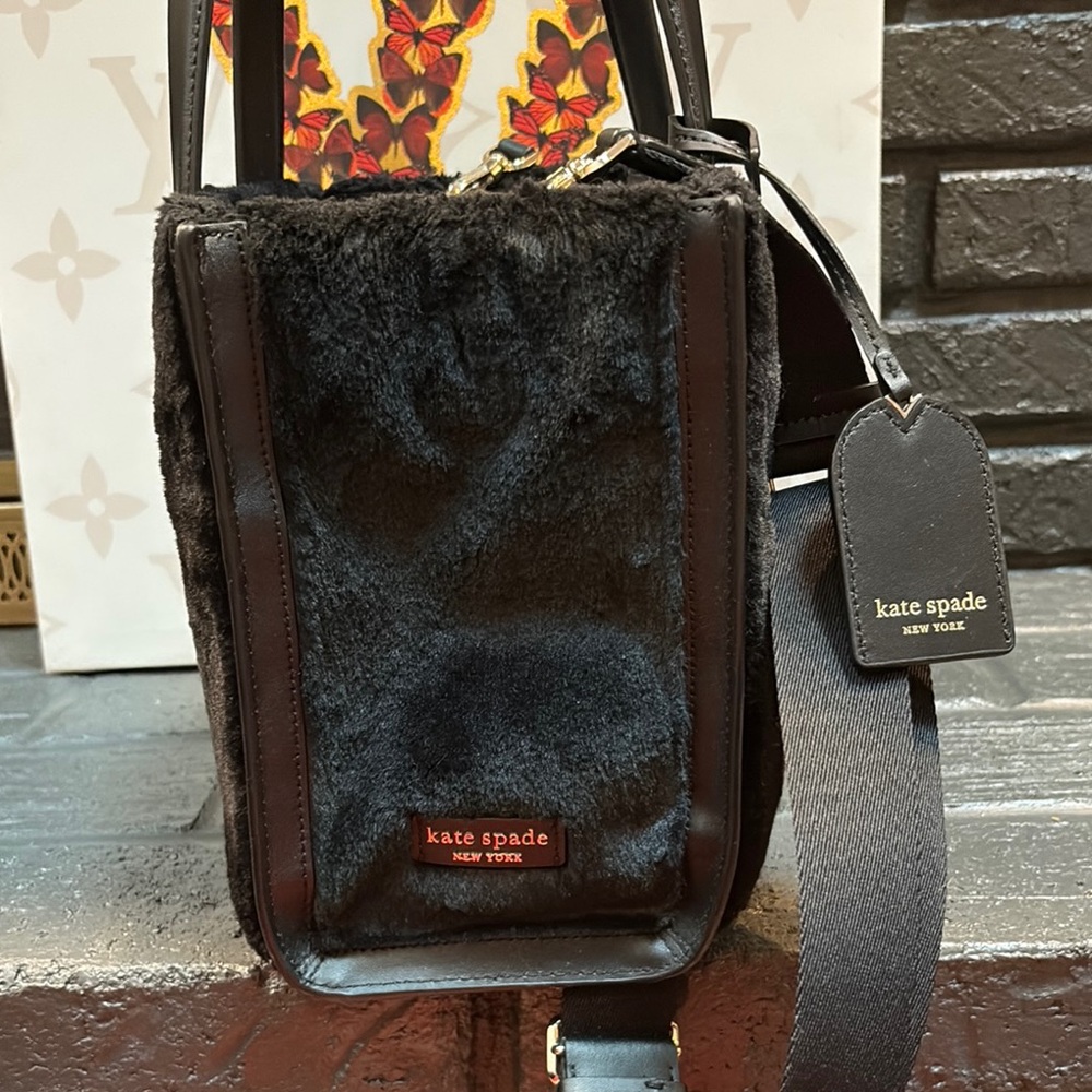 Kate Spade Manhattan Faux-fur Small Tote - Picture 3 of 11